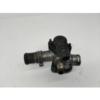 Фланец (тройник) системы охлаждения Volkswagen Passat B5+ (GP) 2002 038121133A