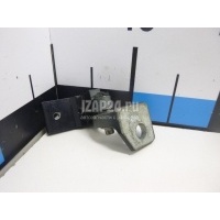 Петля двери задней правой нижняя GM Corsa D (2006 - 2015) 13181940