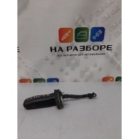 ограничитель двери TOYOTA Land Cruiser 200 2016 68630-60131