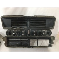 жалюзи воздуховода Ford Kuga 2 2016- GV4B-8475-A