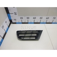 Решетка радиатора Renault Scenic II (2003 - 2009) 7701477306