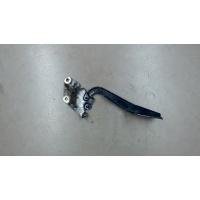 Петля капота правая Renault Megane 3 2009- 2009 654000020R