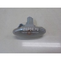 Повторитель на крыло белый Mazda Mazda 2 (DE) (2007 - 2014) GJ6A51120C