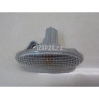 Повторитель на крыло белый Mazda Mazda 2 (DE) (2007 - 2014) GJ6A51120C