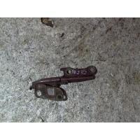 Петля капота левая Mazda Xedos 6 1993 C001-52-420