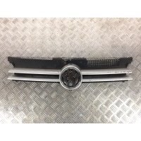 Решетка радиатора Volkswagen Golf 4 2002 1J0853655G