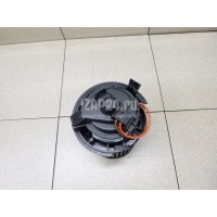 Моторчик отопителя Renault Kaptur 2016 272106600R