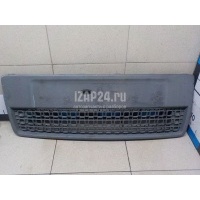 Решетка в бампер центральная Ford Fusion (2002 - 2012) 1369703