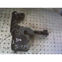 крепление фары левой Renault Megane - 2 поколение (2002-2006) 2005 8200137495