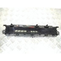 Щиток приборов (приборная панель) Renault Scenic 2 поколение [рестайлинг] (2006-2010) 2009 8200451505