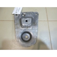 Кронштейн передней балки VAG Superb (2002 - 2008) 8D0399541B