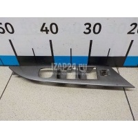 Накладка блока управления стеклоподъемниками Mazda Mazda 3 (BK) (2002 - 2009) BS3H684L6