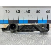 Кронштейн переднего бампера левый Volkswagen Golf 5 (2003-2008) 2004 1K0807889A