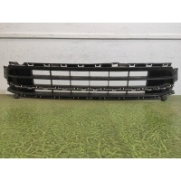 Решетка в бампер центральная Volkswagen Jetta NF 2014-н.в. 5C6853677Q, 5C6853677Q9B9