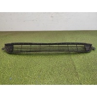 Решетка в бампер центральная Toyota RAV4 CA40 2012-2015 5311242090