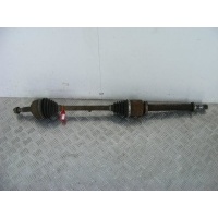 Полуось передняя правая (приводной вал, ШРУС) Renault Megane 3 (2008-2019) 2011 391006777R