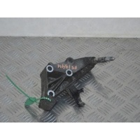 Кронштейн КПП Renault Kangoo 1 (1997-2007) 2000 7700415097