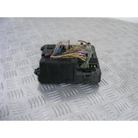 Блок предохранителей Renault Scenic 2 (2003-2009) 2005 8200306033