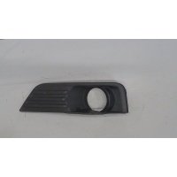 Заглушка (решетка) бампера правая Ford Focus 2 2005-2008 2005