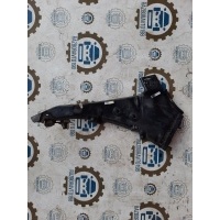 крепление бампера Audi Q7 4L 2013 4L0807284B