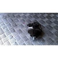 Подушка крепления двигателя левая Audi A4 (B5) 1994-2000 1998 4B0199379A