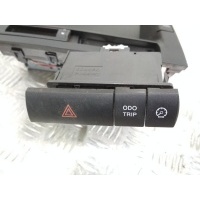 Блок кнопок Toyota Prius 2 поколение (2004-2009) 2005 758706