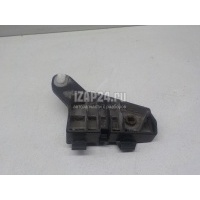 Направляющая заднего бампера правая Toyota RX 300/330/350/400h (2003 - 2009) 521550E011