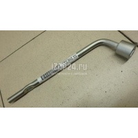 Ключ баллонный Mazda CX 5 (2012 - 2017) LD4769671