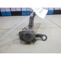 Вставка замка багажника Toyota RAV 4 (2000 - 2005) 6905542080