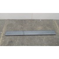 Пластик кузовной, Накладка крышки багажника (двери) зад. Land Rover Discovery 3 2004-2009 2005 DGP000184PCL