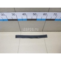 Уплотнитель капота VAG Jetta (2011 - ) 5C6823707