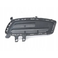 Решетка бампера правая a1768851622 w176 amg