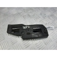 Кронштейн переднего бампера левый Volkswagen Passat 5 GP (2000-2005) 2004 3B0807183E