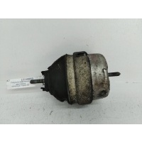 Подушка крепления двигателя Volkswagen Passat B5 1999 8D0199379J