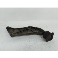 Кронштейн двигателя Volkswagen Passat B5 1997 8D0199343L