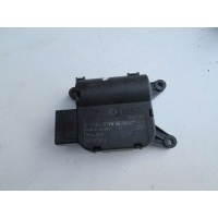 Моторчик заслонки печки Volkswagen Golf PLUS 2008 1K0907511J