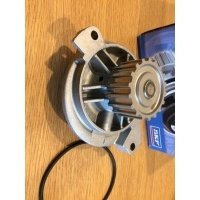 водяной насос skf vkpc86620 volvo