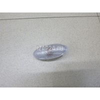 Повторитель на крыло белый Toyota Auris (E15) (2006 - 2012) 8173002080