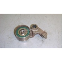 Кронштейн ролика-натяжителя руч. ремня Toyota Avensis I (1997 - 2003) 4438120020