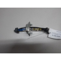 Ограничитель двери Toyota Camry V40 (2006 - 2011) 6863006030