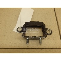 Петля двери задней правой верхняя Nissan Juke (F15) (2011 - 2019) 824001KA0A