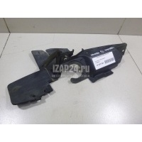 Воздуховод радиатора левый Nissan Navara (D40) (2005 - 2015) 21469EB30A