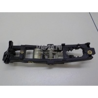 Кронштейн ручки Mercedes Benz W203 (2000 - 2006) 2037600434