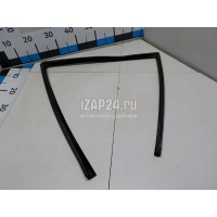 Уплотнитель стекла двери Mercedes Benz W164 M-Klasse (ML) (2005 - 2011) 1647350725