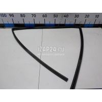 Уплотнитель стекла двери Toyota Corolla E12 (2001 - 2007) 6814202060