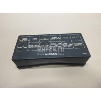 Крышка блока предохранителей Nissan Patrol (Y61) (1997 - 2009) 24382VC060