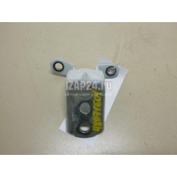 Петля двери Nissan Tiida (C11) (2007 - 2014) 82421ED00B