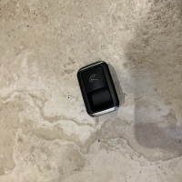 кнопка открытия багажника Mercedes-Benz E-Класс 2012 A2129059200