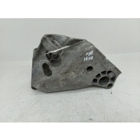 Кронштейн двигателя Skoda Octavia 2007 038199207AG