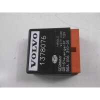 Volvo v70 1 i тип л 96 - 00 реле блок 1378076